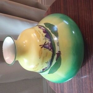 Haynes Ware/Holland Sunset decorations Vase.